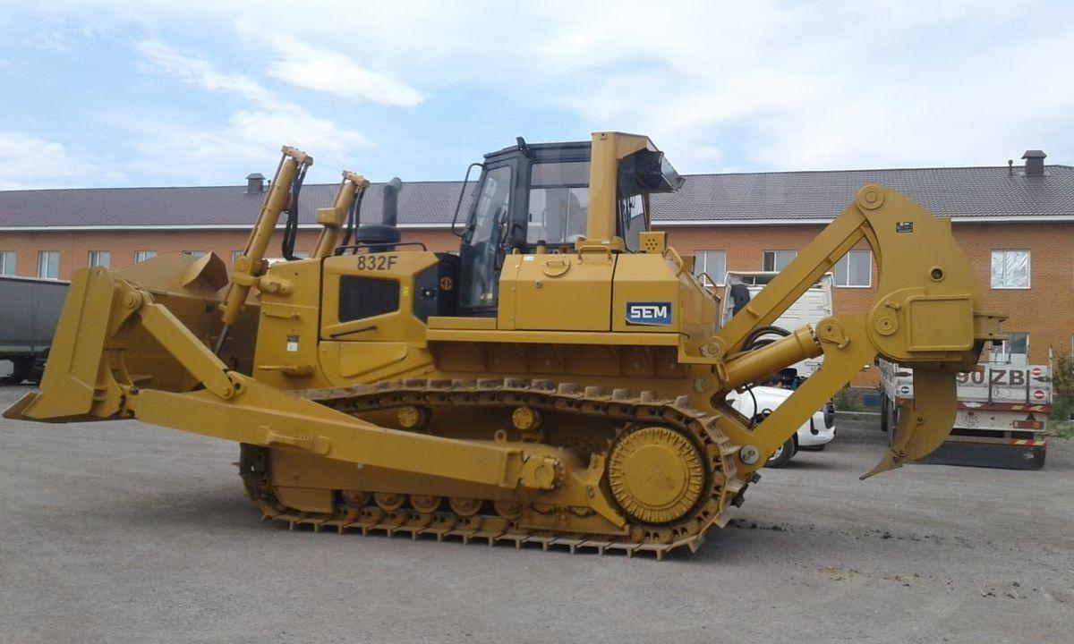 SEM 832F